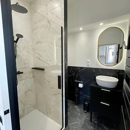 Le Eight - La Potiniere - Moderne & Intime - Front De *