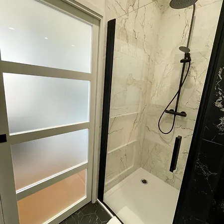 Apartment Le Eight - La Potiniere - Moderne & Intime - Front De